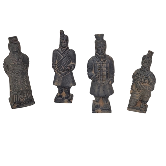 Warriors of emperor Qin Shihuang- terra cotta army figurines - Picture 4 of 4